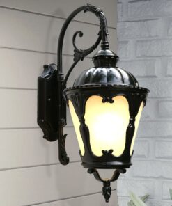 đèn tường ngoài trời cổ điển