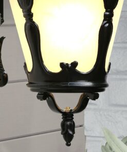 đèn tường ngoài trời cổ điển