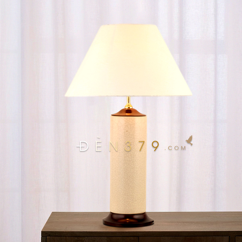 Đèn bàn gốm sứ nghệ thuật VR9101