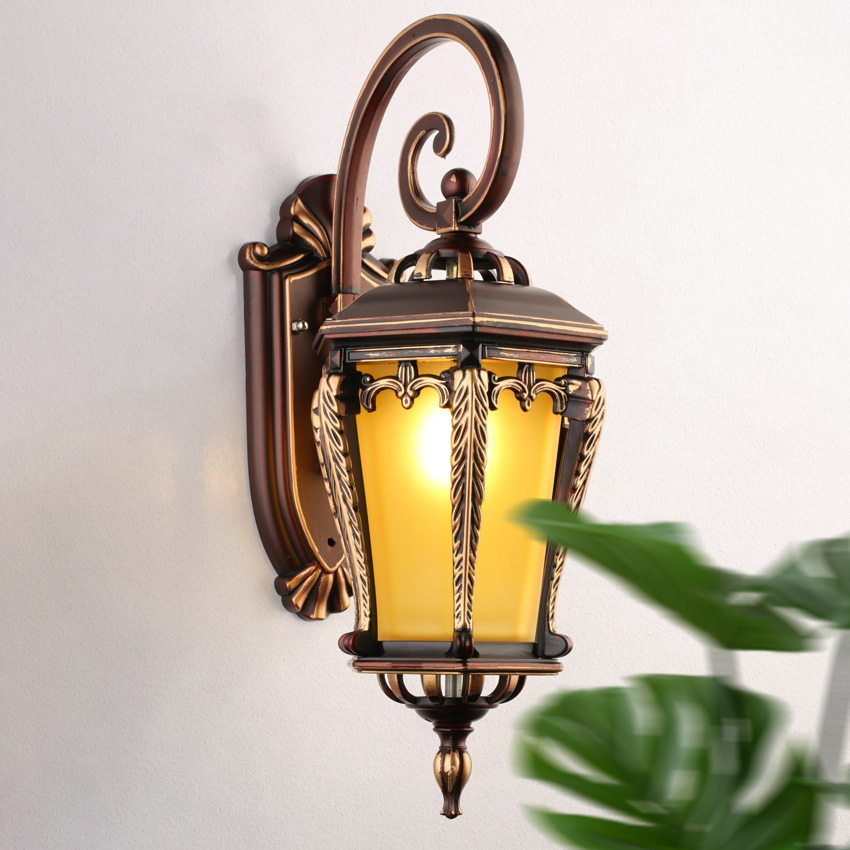 Đèn tường trang trí ngoài trời