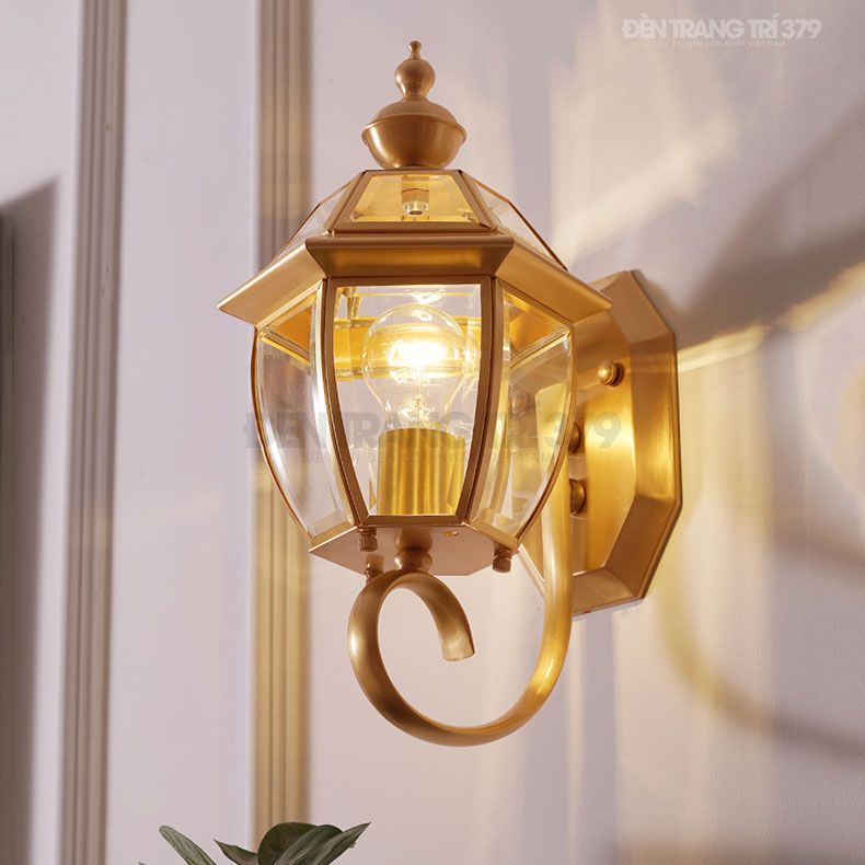 Đèn tường đồng trang trí ngoài trời cổ điển Q201