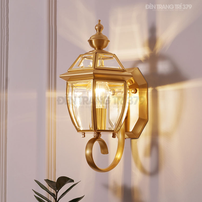 Đèn tường đồng trang trí ngoài trời cổ điển Q201