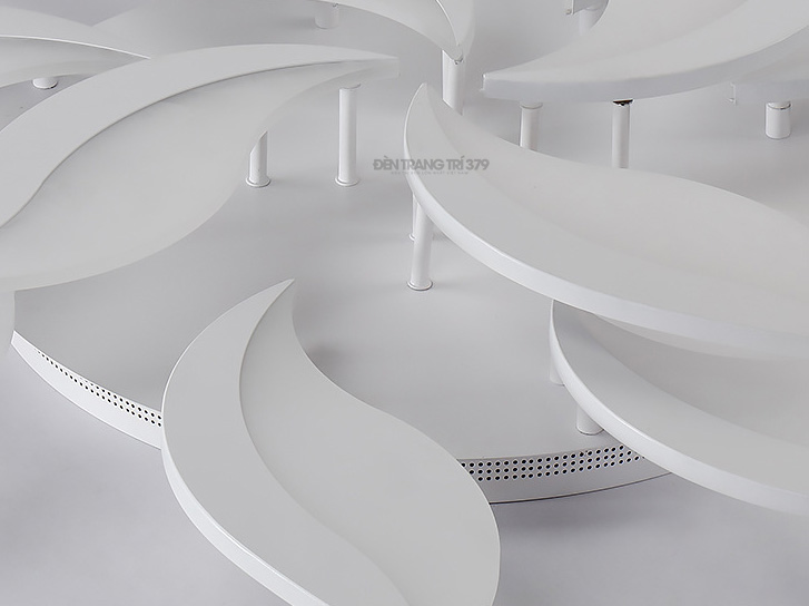 Đèn LED ốp trần trang trí chong chóng 12 cánh C264