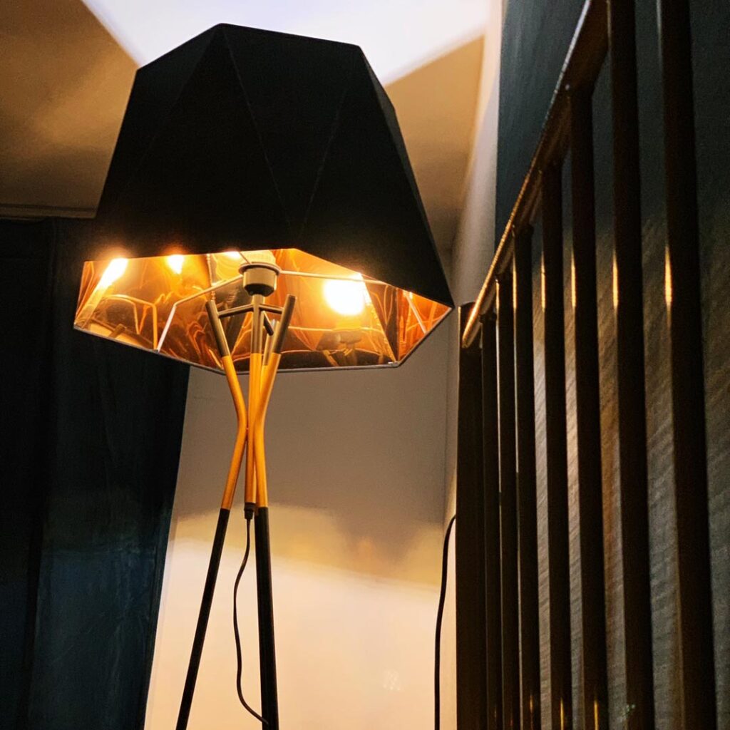 đèn cây đứng trang trí cao cấp