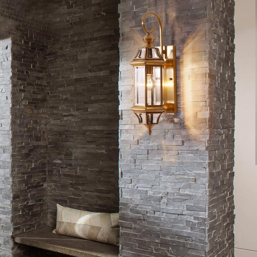 đèn tường đồng ngoài trời cổ điển