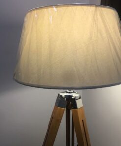 Đèn cây đứng 3 gỗ hiện đại Venus KD2107F