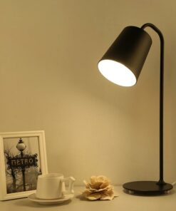 đèn để bàn hiện đại