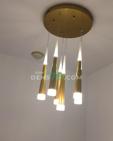 Đèn thả trang trí thông tầng cầu thang