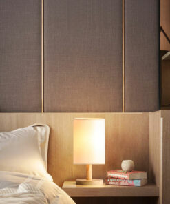 Đèn ngủ để bàn cao cấp chân gỗ nhỏ gọn hiện đại