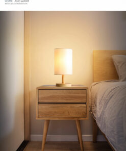 Đèn ngủ để bàn cao cấp chân gỗ nhỏ gọn hiện đại