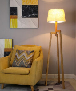 Đèn cây đứng gỗ góc sofa phòng khách hiện đại