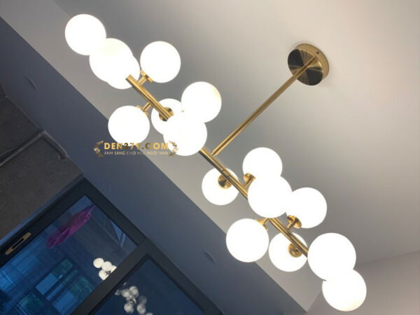 Đèn thả trang trí thủy tinh 16 bóng hiện đại