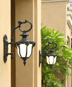 Đèn tường trang trí ngoài trời