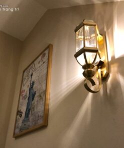 Đèn gắn tường đồng trang trí ngoài trời WE605