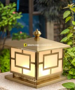 Đèn trụ cổng ngoài trời bằng đồng TD02/2