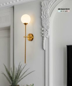 Đèn gắn tường trang trí quả cầu thủy tinh Q216