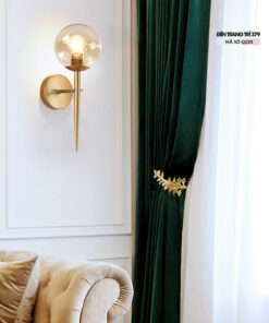 Đèn gắn tường trang trí quả cầu thủy tinh Q220