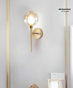 Đèn gắn tường trang trí quả cầu thủy tinh Q220