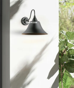 Đèn gắn tường chụp nón phong cách công nghiệp QH153