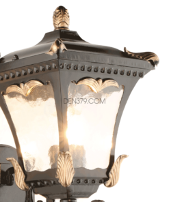 Đèn tường ngoài trời Tân cổ điển Q79111