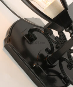 Đèn tường ngoài trời Tân cổ điển Q79166