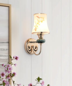 Đèn tường chụp thủy tinh hoa mai QK6043