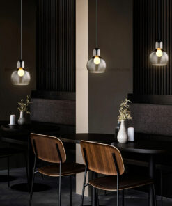 đèn thả thủy tinh trang trí trong suốt phong cách hiện đại trang trí nhà hàng, quán cafe, quán ăn