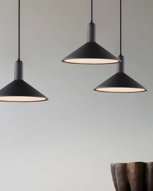 Đèn thả chụp nón trang trí 42623