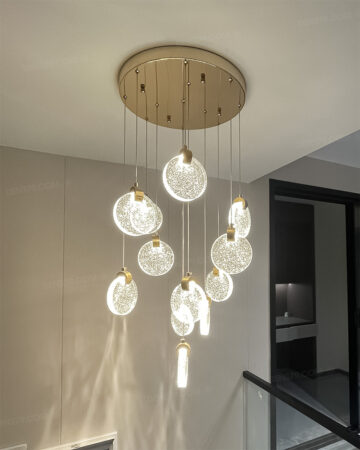 Đèn thả pha lê trang trí thông tầng 18 bóng 72650