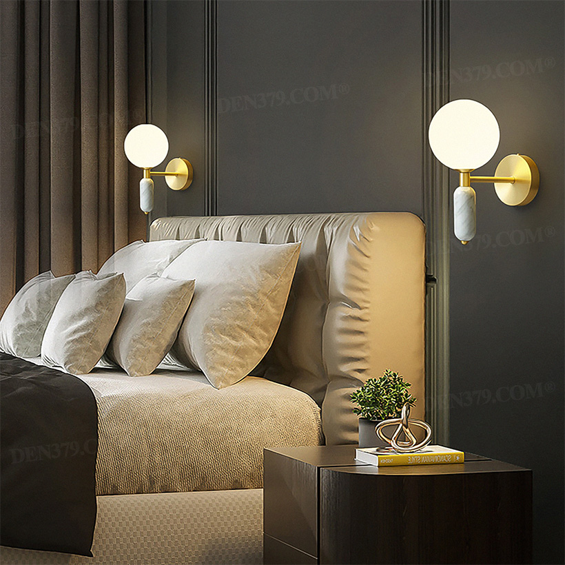 Đèn tường thân đồng phong cách hiện đại 65675