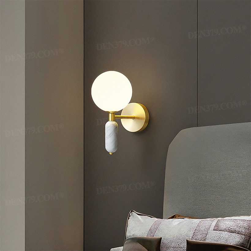 Đèn tường thân đồng phong cách hiện đại 65675