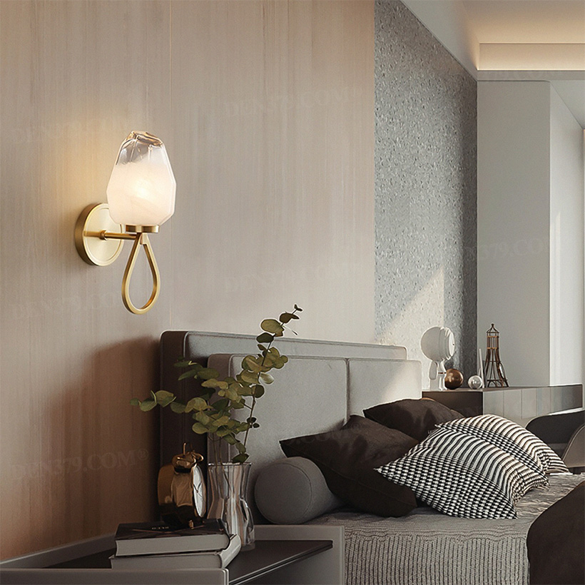 Đèn tường bằng đồng decor nụ hồng sáng tạo 65837
