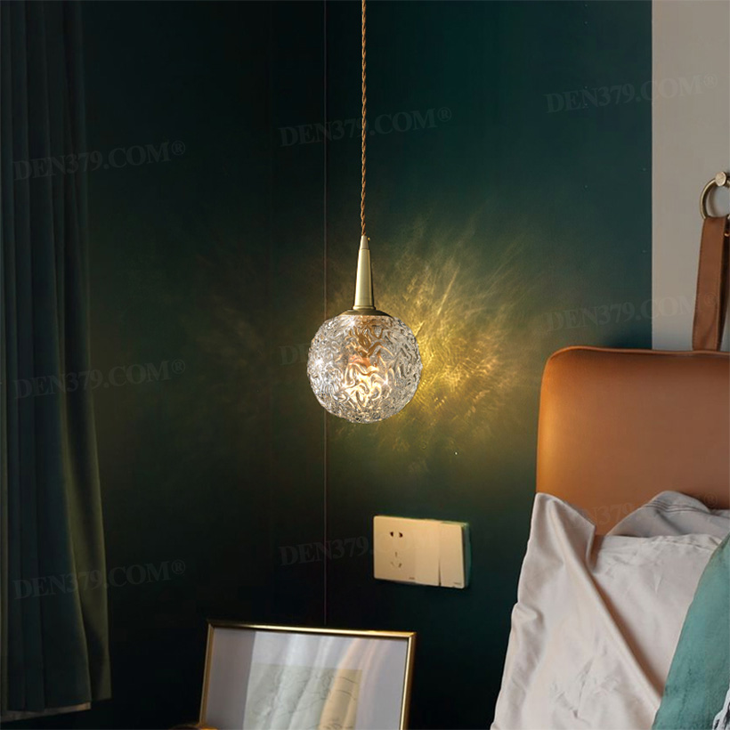 Đèn thả bằng đồng nguyên chất chụp thủy tinh hoa văn nổi 66640