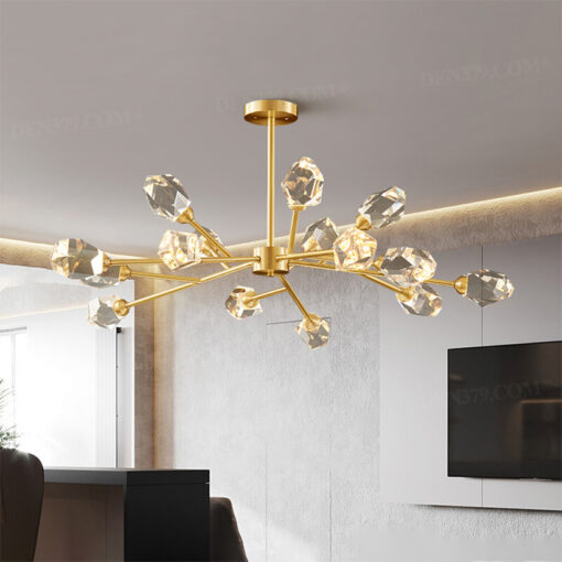 Đèn chùm thân đồng chụp khối pha lê 66745