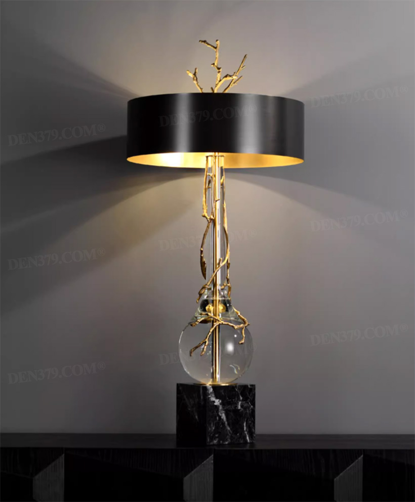 Đèn để bàn trang trí phòng khách thân đồng cao cấp 67548